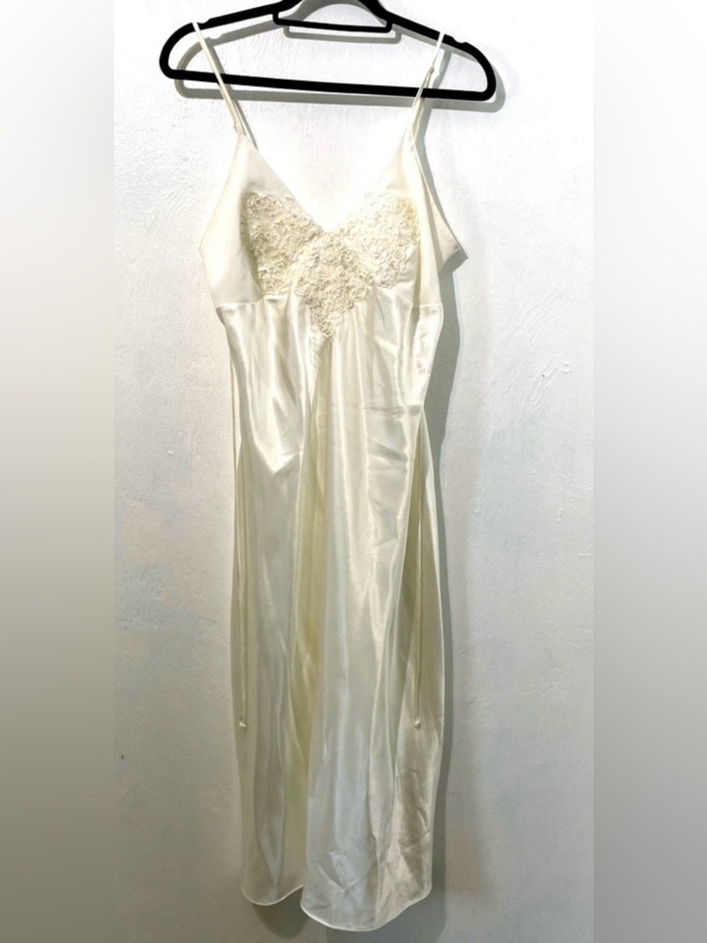 Vintage Cato- beaded midi satiny slip/nightgown.Adjustable straps.Size XL
